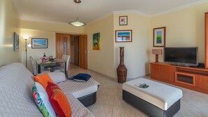 Living room - Faro Stylish 1 by Homing (Faro)