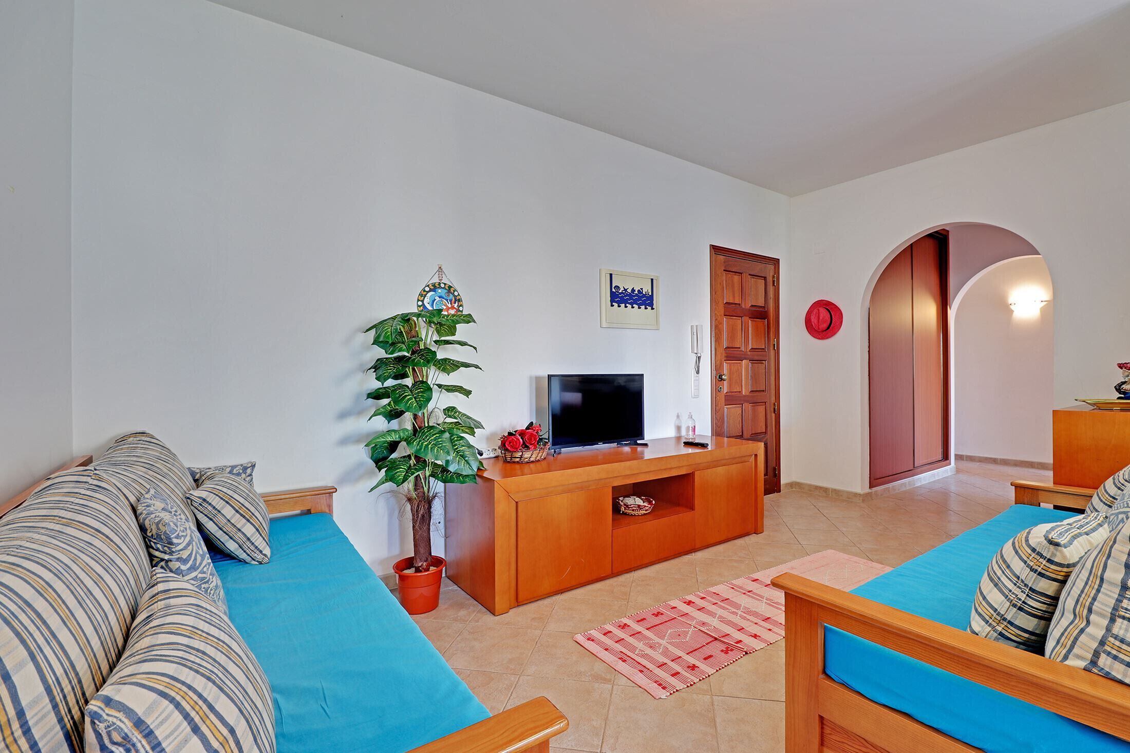 Praia DA Rocha Central With Pool