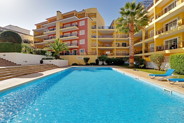 Lagos Balcony With Pool By Homing - Lagos, Portugal