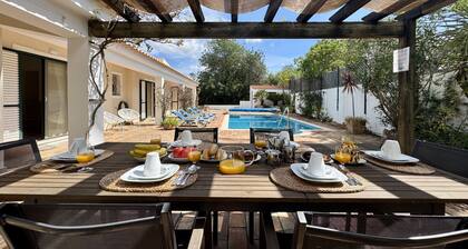 Algarve Country Villa With Pool