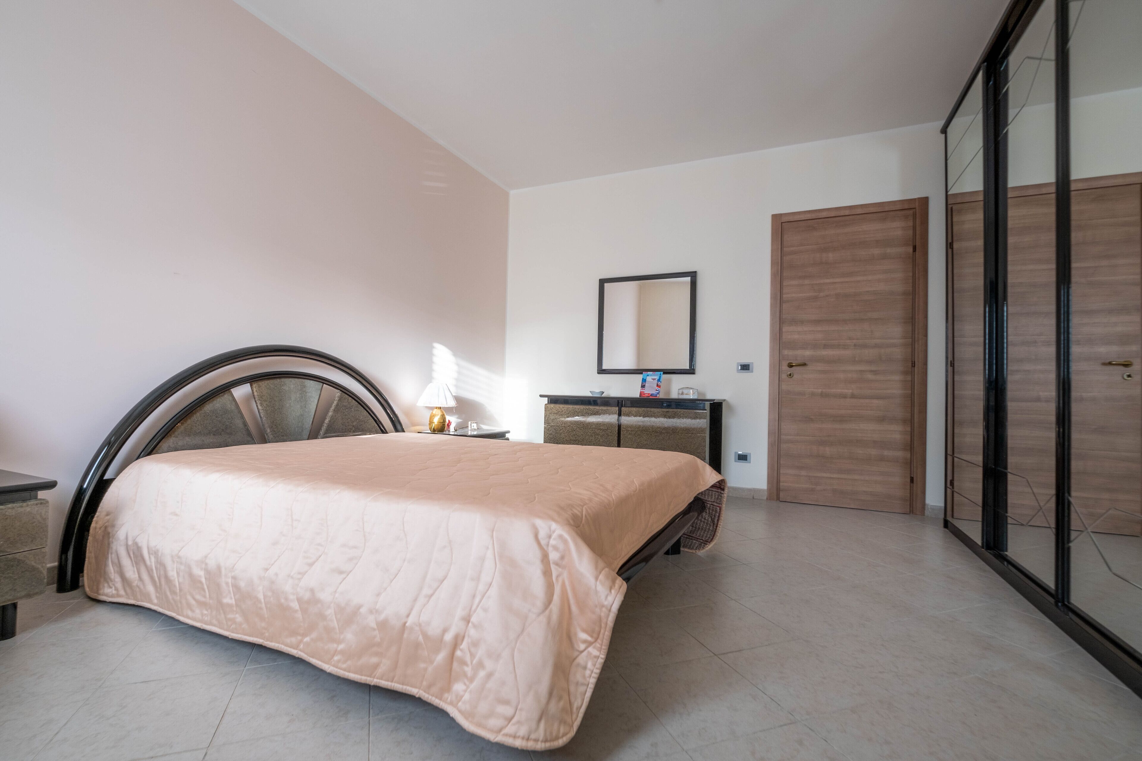 3 chambres, Wi-Fi, draps fournis