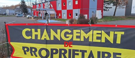 Bagian depan properti