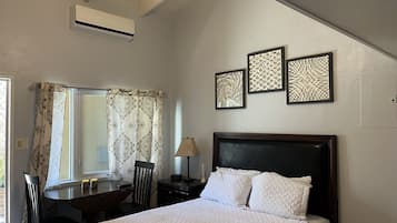 Iron/ironing board, free WiFi