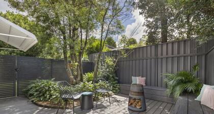 The Forest Nest - private garden studio