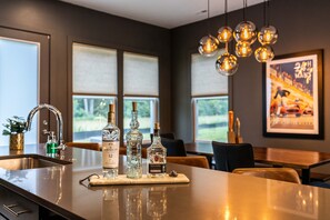 Dining - British Pub-Inspired Home (Charlotte)
