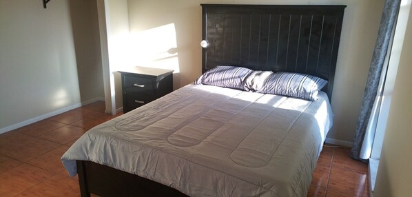 3 bedrooms, WiFi, bed sheets