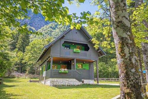 Alpine Chalet Metka at Lake Bohinj