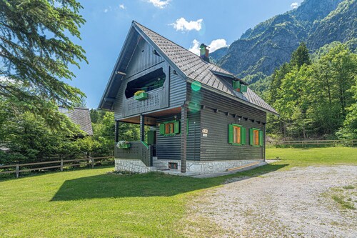 Alpine Chalet Metka at Lake Bohinj