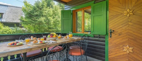 Family Chalet, Multiple Bedrooms, Mountainside (Alpine Chalet Metka at Lake Bohinj) | Outdoor dining
