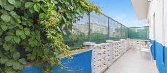 Alcamo Pool House