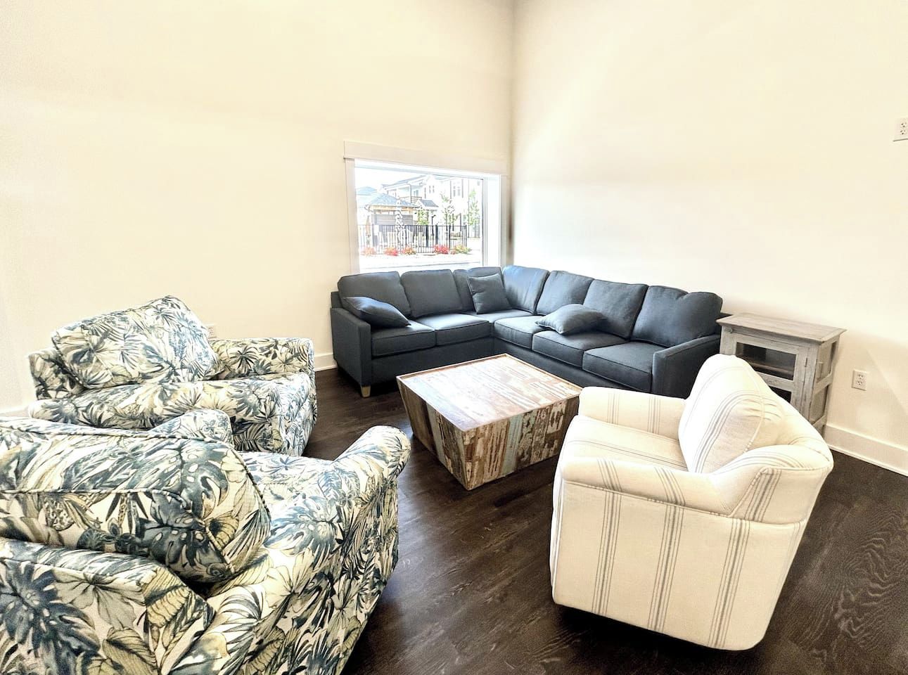 Relax On Island Time, 2 Bed Single Level Condo - Corolla, NC