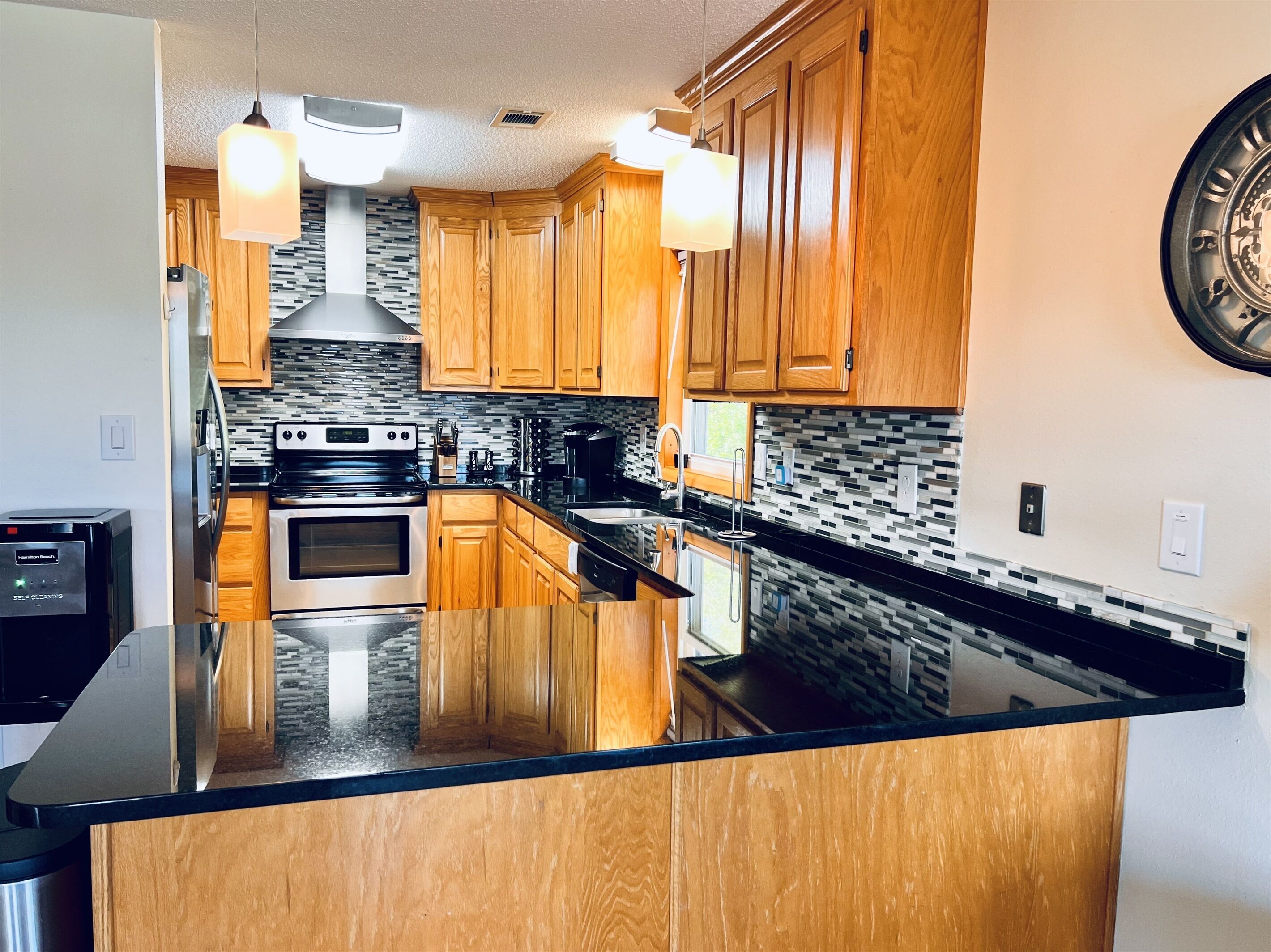 Private Pool, Tiki Bar, Beach & Sound Access