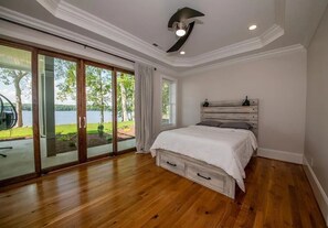 7 bedrooms, iron/ironing board, travel cot, free WiFi