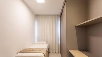 Apartamento | 2 quartos, Wi-Fi de cortesia, roupa de cama