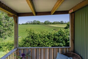 Cottage | Interior - Hurdlemakers Hut (Dorchester)
