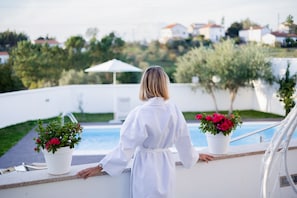 Comfort Double Room, 1 Queen Bed, Courtyard View | Exterior - Jasmine Hotel (Penacova)