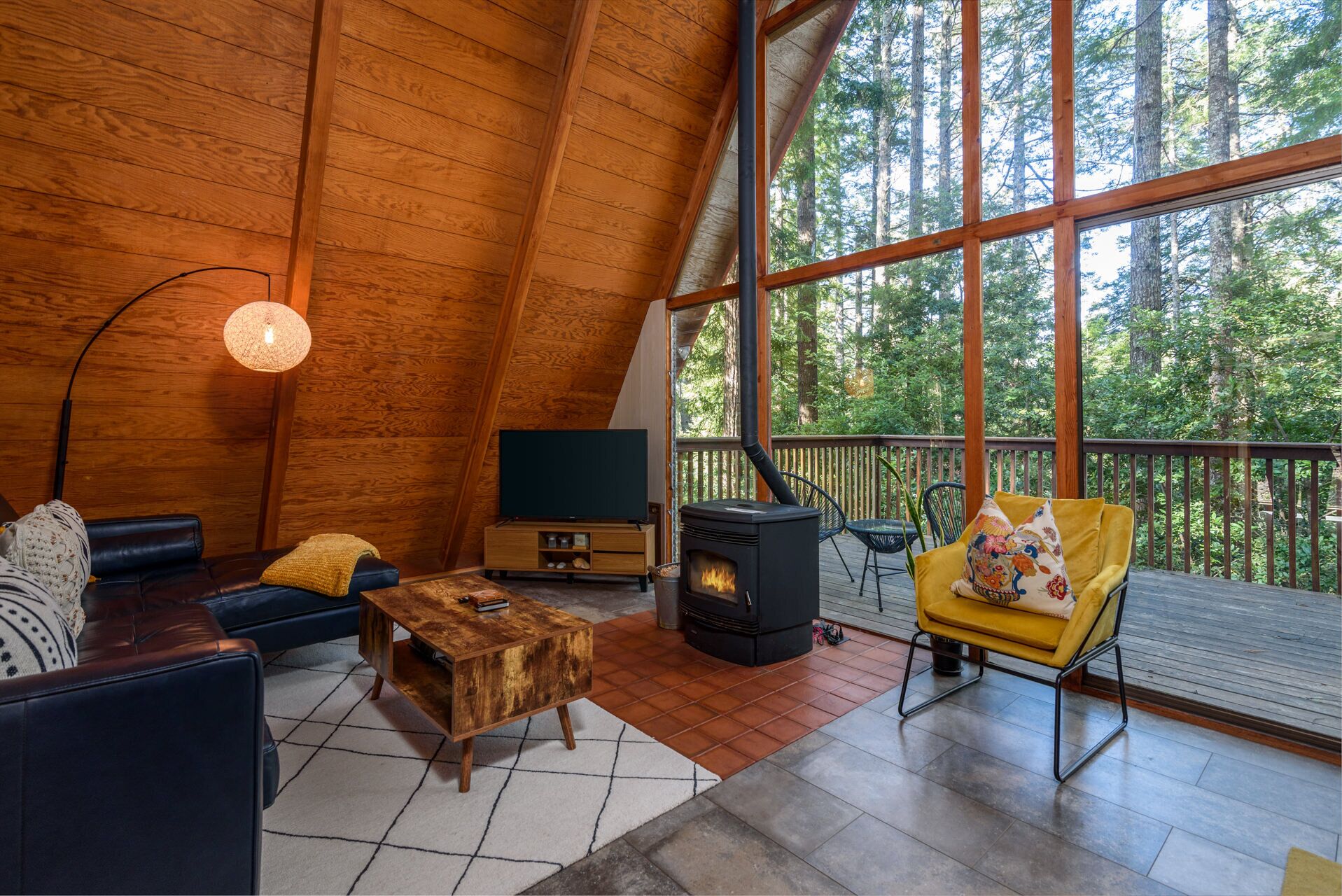 Star Nest | Secluded Forest Property