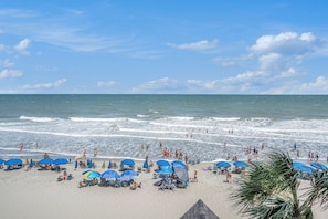 Condo, 1 habitación | Playa | En la playa