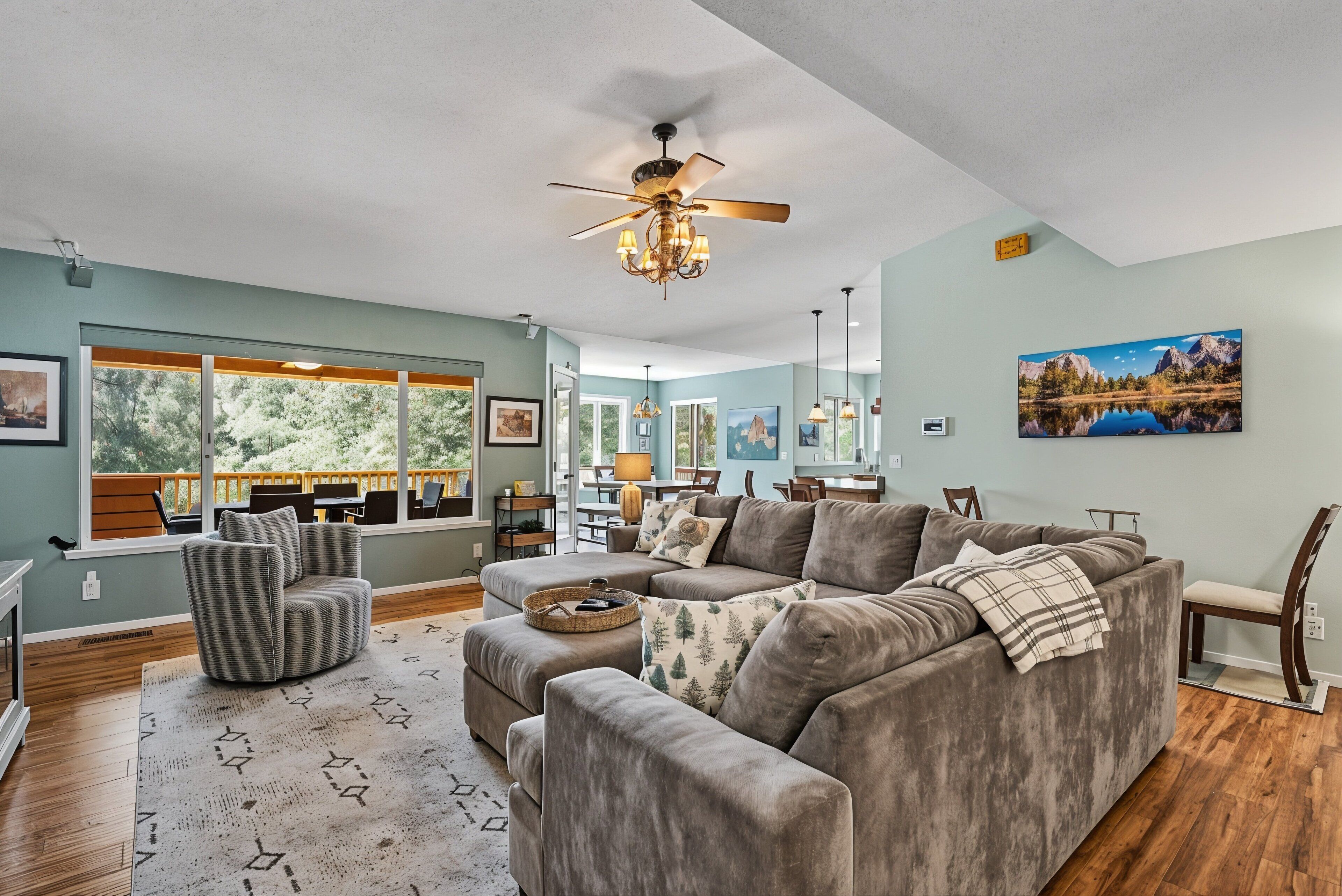 House, 3 Bedrooms | Living area | Smart TV, streaming services