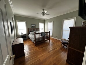 3 Schlafzimmer, Bügeleisen/Bügelbrett, WLAN, Bettwäsche