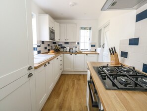 Fridge, dishwasher, electric kettle, toaster