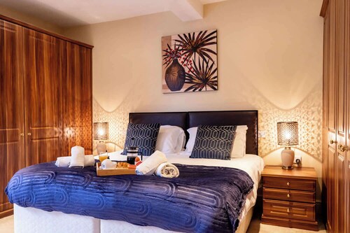 Sapphire - Spacious apartment near the Sea