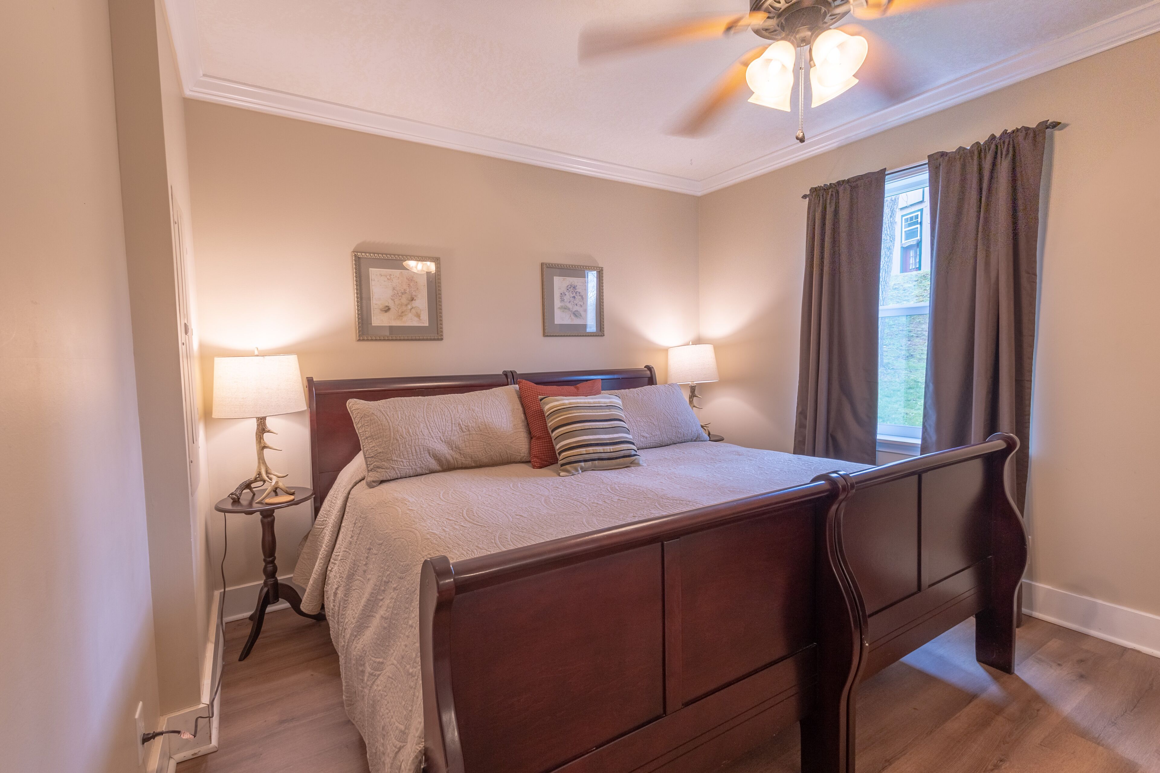 2 bedrooms, free WiFi, bed sheets, wheelchair access