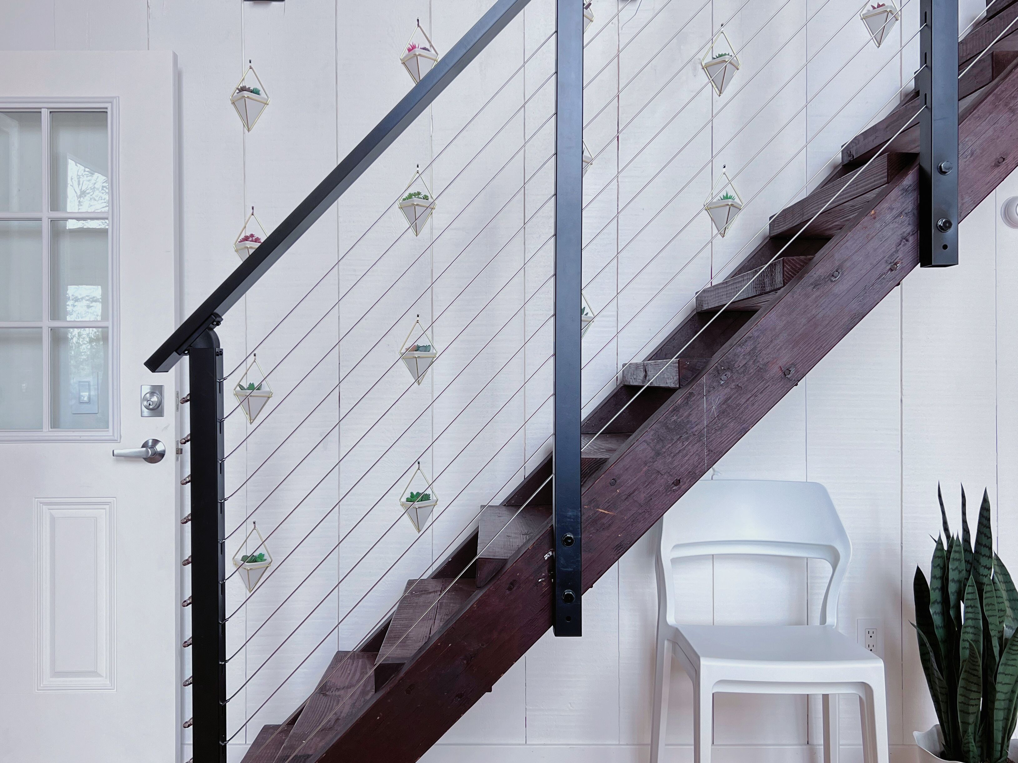 Chateau De Montagne-Cozy Chalet W Hot Tub and pool 