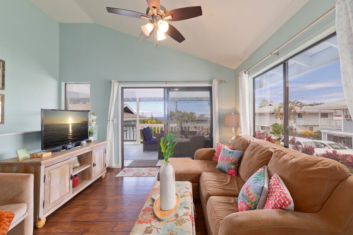 Jubilee By The Sea! Near the Beach & Town with Two Kitchens, Deck & Views!