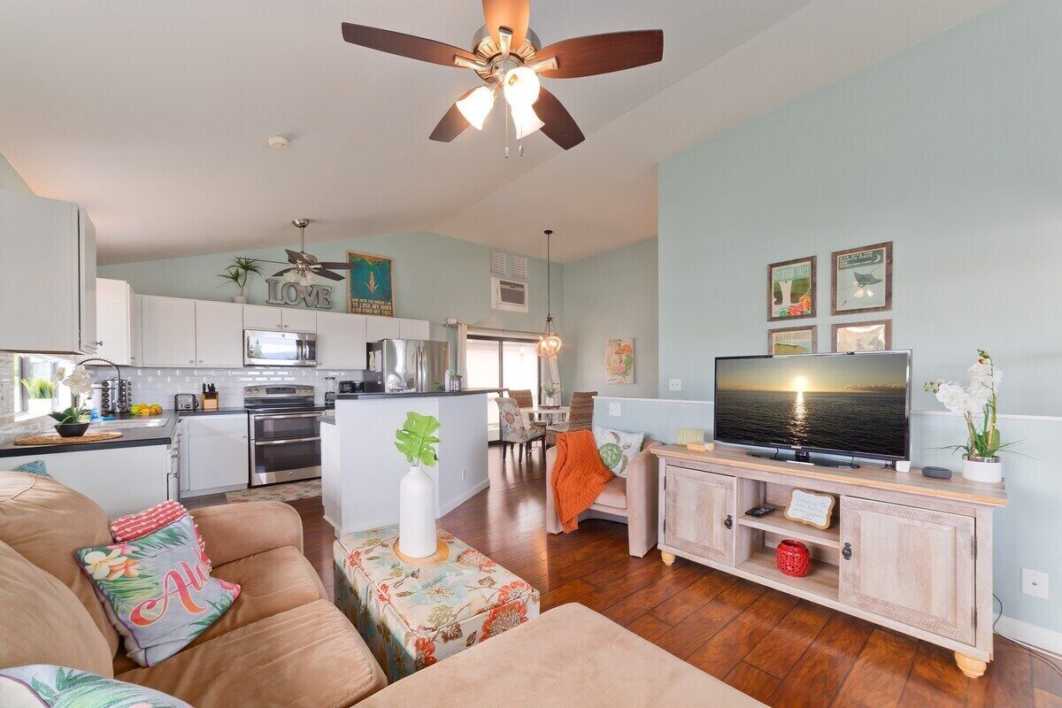Jubilee By The Sea! Near the Beach & Town with Two Kitchens, Deck & Views!