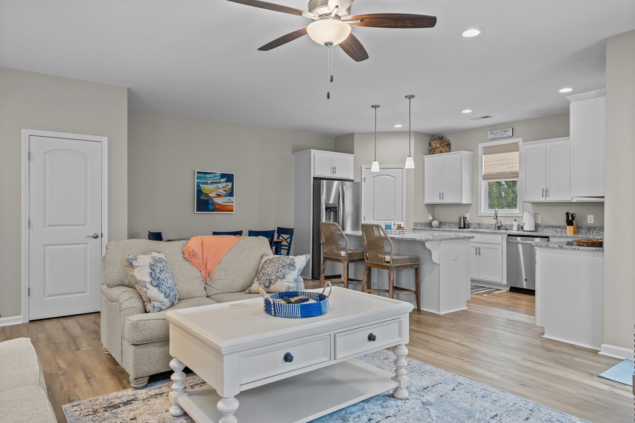 Fishing  the Big Rock or just vacationing, perfect pet friendly home!