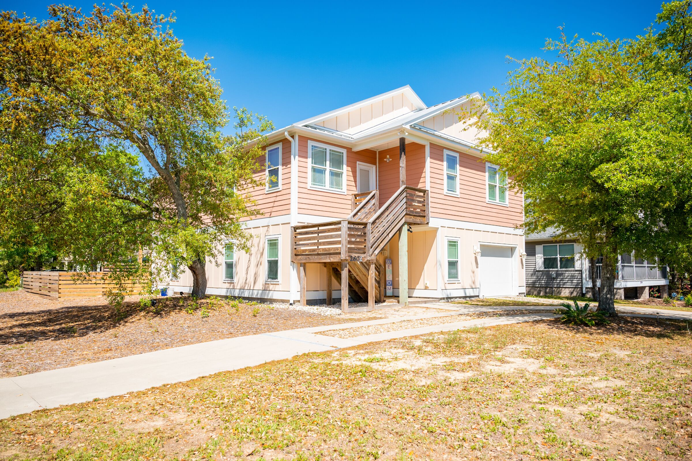 Peach Pit: Dog-friendly with Game Room and Fenced Yard