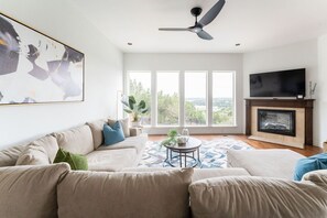 TV, fireplace, table tennis