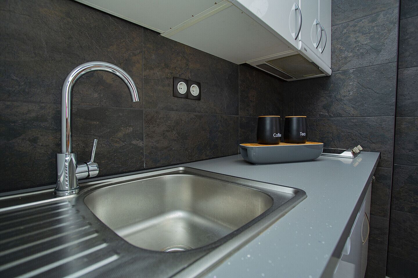 039 Nice Quiet Feelling - Alicante Holiday