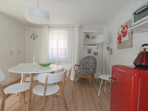 Dining - Wiedersehen by Interhome (Saas-Grund)
