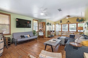 Uklassifisert bilde, 2 av 46, knapp