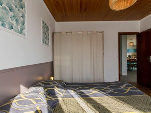 4 bedrooms, WiFi