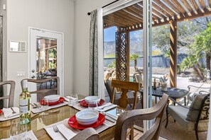 Dining - San Sorento House – Palm Springs View Oasis (Palm Springs)