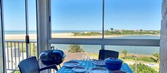 Lagoon & Ocean View Retreat