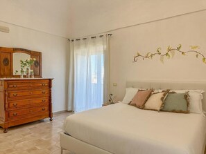 Classic-Apartment | Schreibtisch, schallisolierte Zimmer, kostenloses WLAN, Bettwäsche