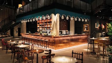 Bar (in der Unterkunft)