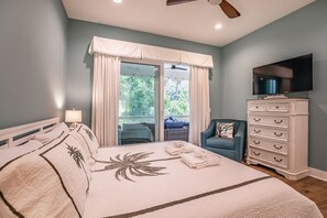 5 bedrooms, iron/ironing board, Internet, bed sheets
