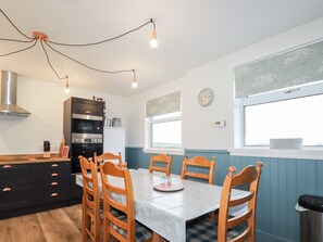 Dining - Station House (Lybster)
