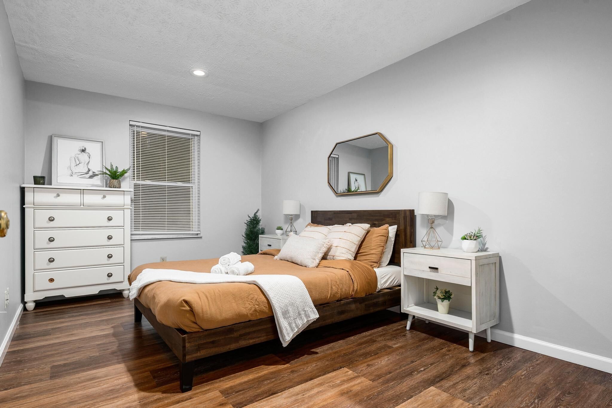 Centrally located 2 Bed