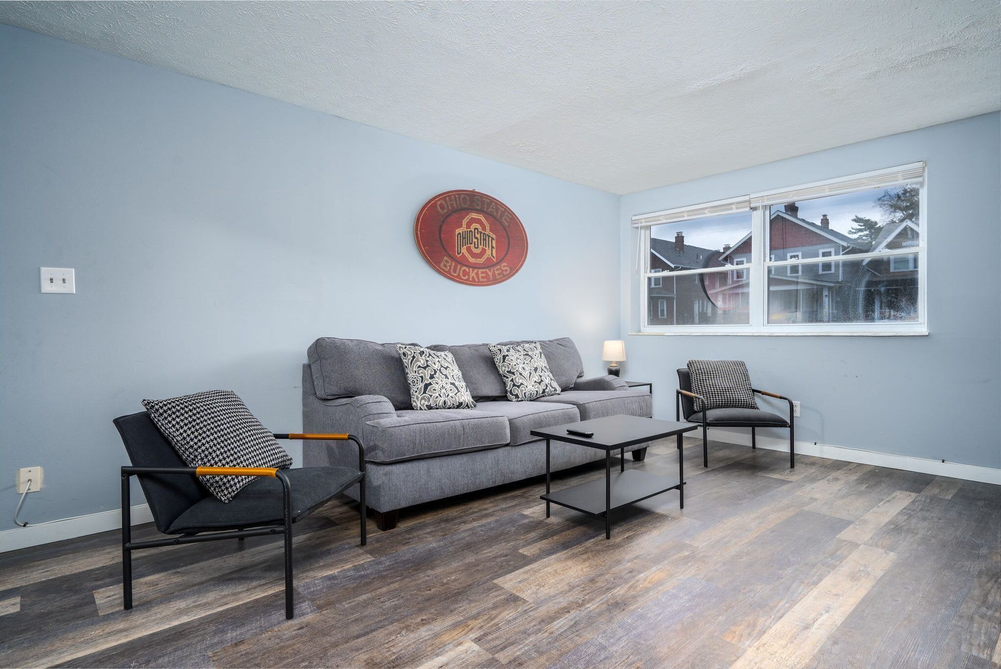 Newly Renovated 2 Bedroom