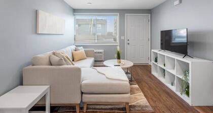 Newly Renovated 1 Bedroom