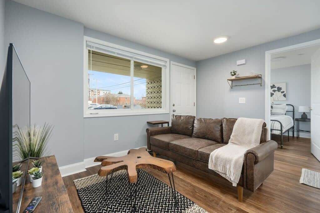 Newly Renovated 2 Bedroom - Dublin, OH