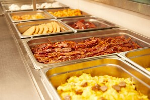 Frokostbuffé er inkludert hver dag