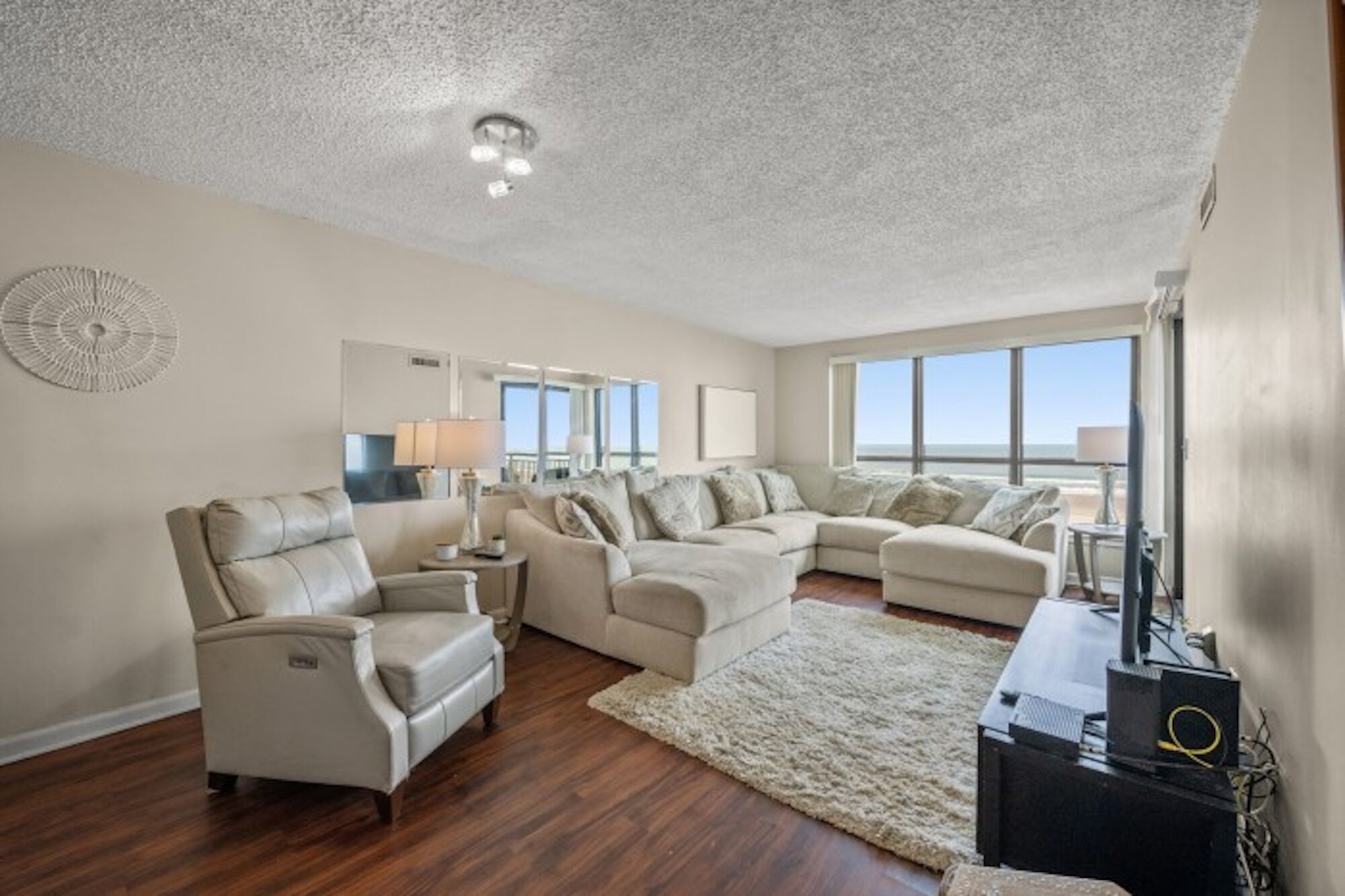 Windemere 307 - 4 Bedroom Oceanfront Condo