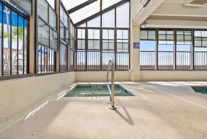 Piscine couverte
